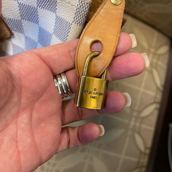 Louis Vuitton Speedy 30 - Picture 4 of 11